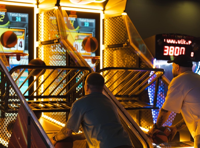 Potyczki - bar z aktywnościami 