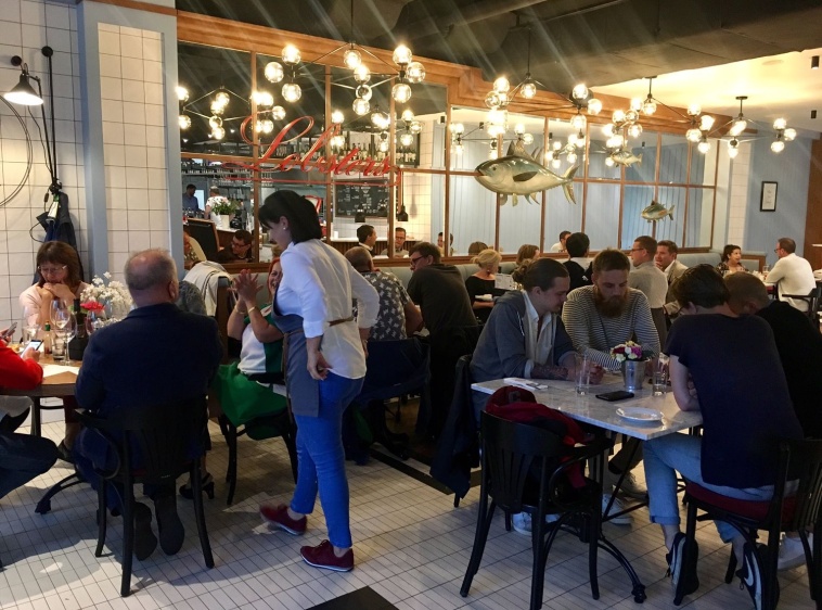 Seafood Station – Restaurant, Bar & Grill