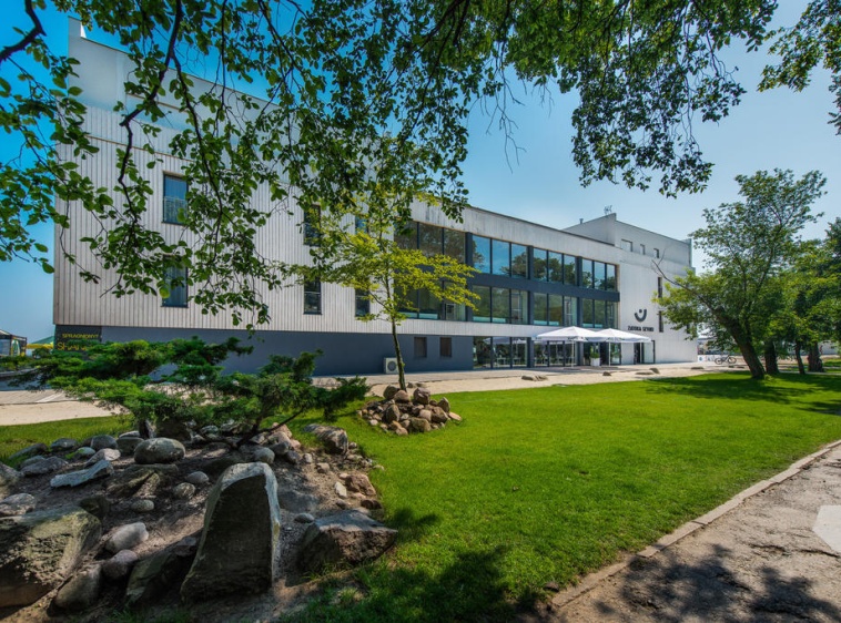 Zatoka Sztuki Centrum Art & Business ?v=2